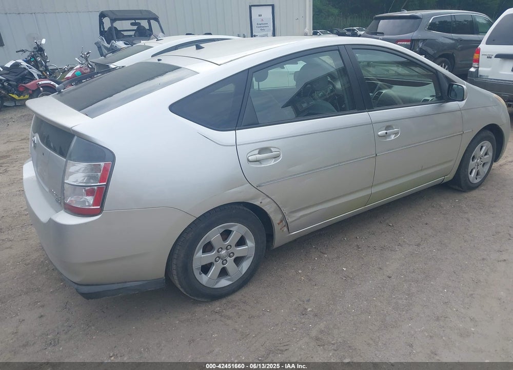 2005 TOYOTA PRIUS VIN: JTDKB20U257051452