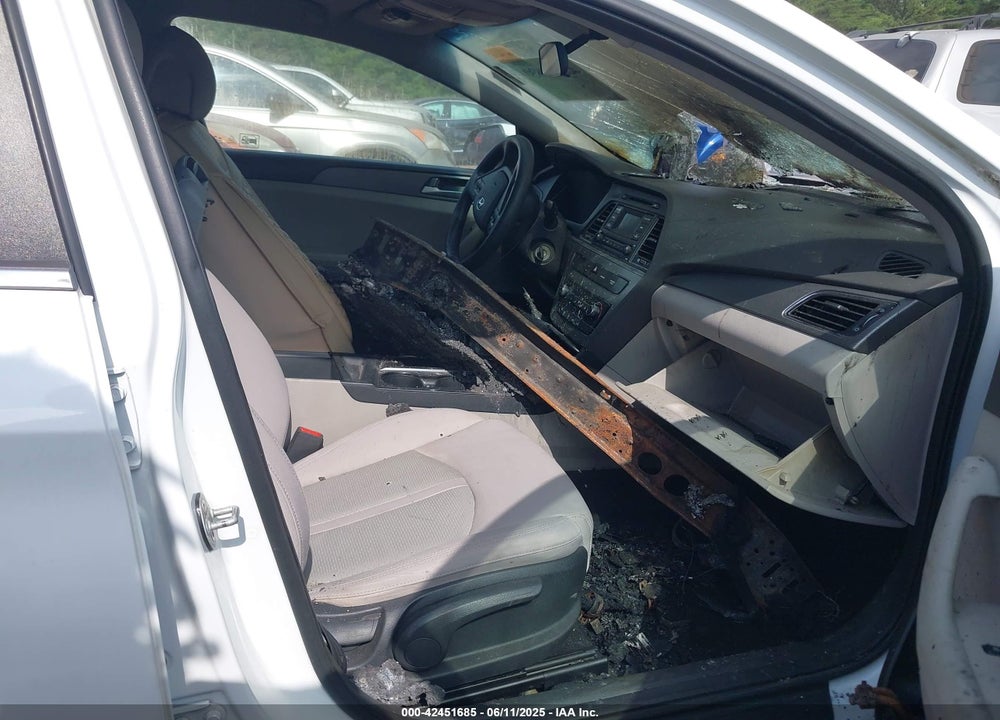 2017 HYUNDAI SONATA VIN: 5NPE24AF9HH444650