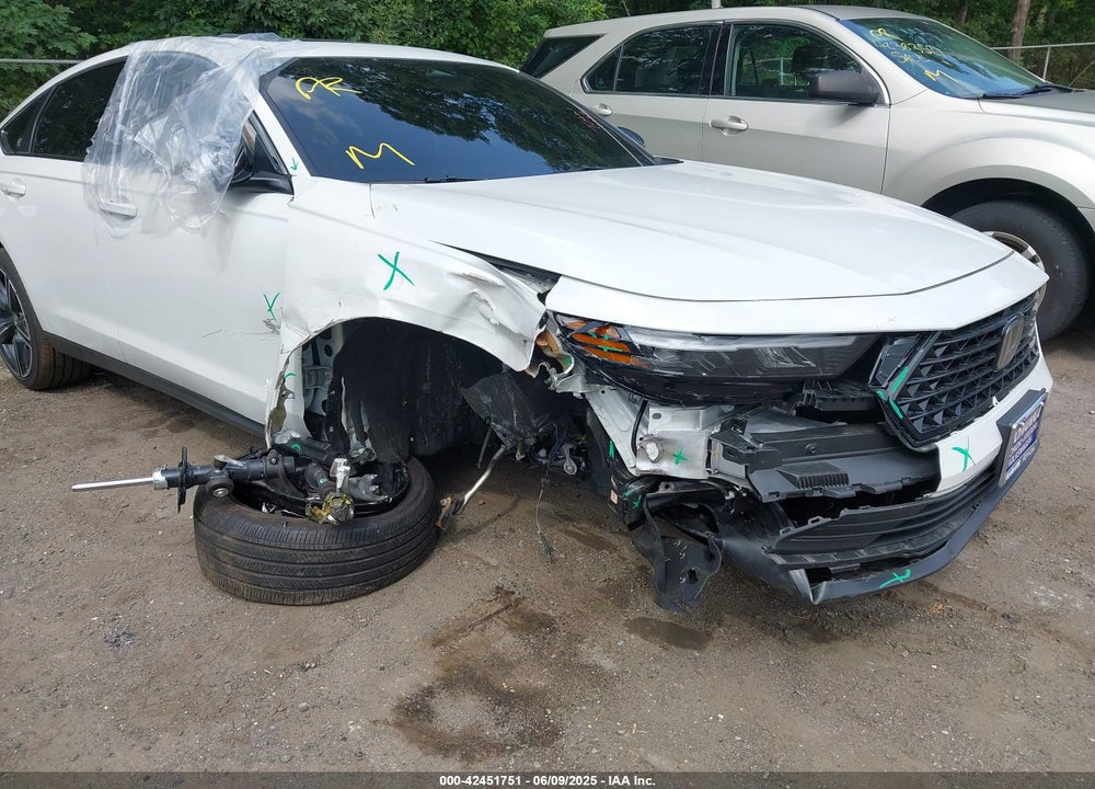2024 HONDA ACCORD VIN: 1HGCY2F56RA082538