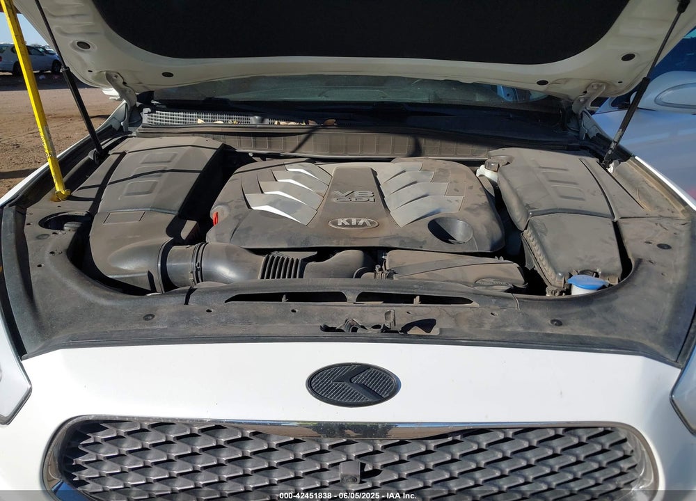 2015 KIA K900 VIN: KNALW4D45F6017623