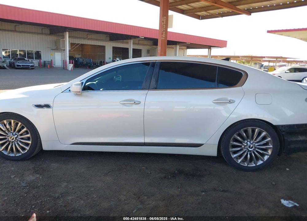2015 KIA K900 VIN: KNALW4D45F6017623