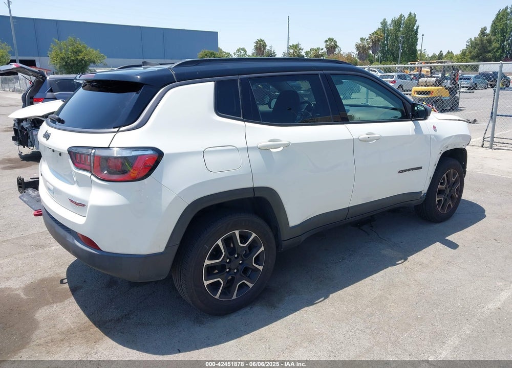 2019 JEEP COMPASS TRAILHAWK 4X4 VIN: 3C4NJDDB4KT799406