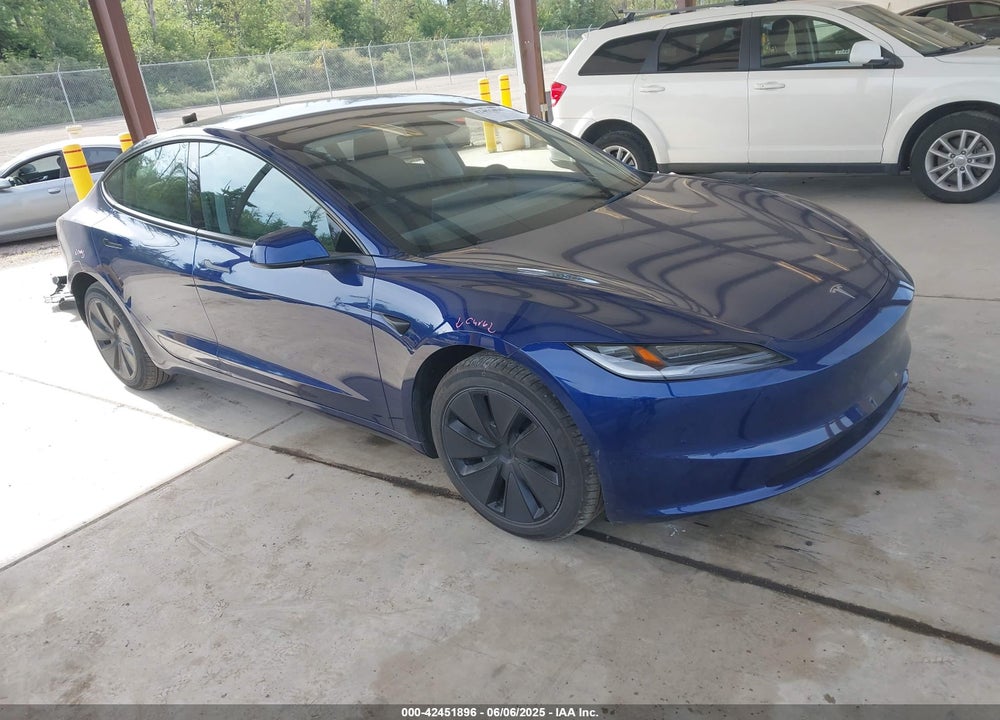 2024 TESLA MODEL 3 LONG RANGE DUAL MOTOR ALL-WHEEL DRIVE VIN: 5YJ3E1EB7RF808827