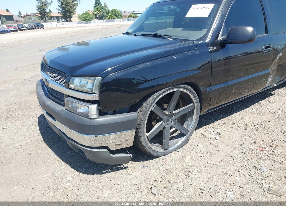 2003 CHEVROLET SILVERADO 1500 LS VIN: 2GCEC19X531364331
