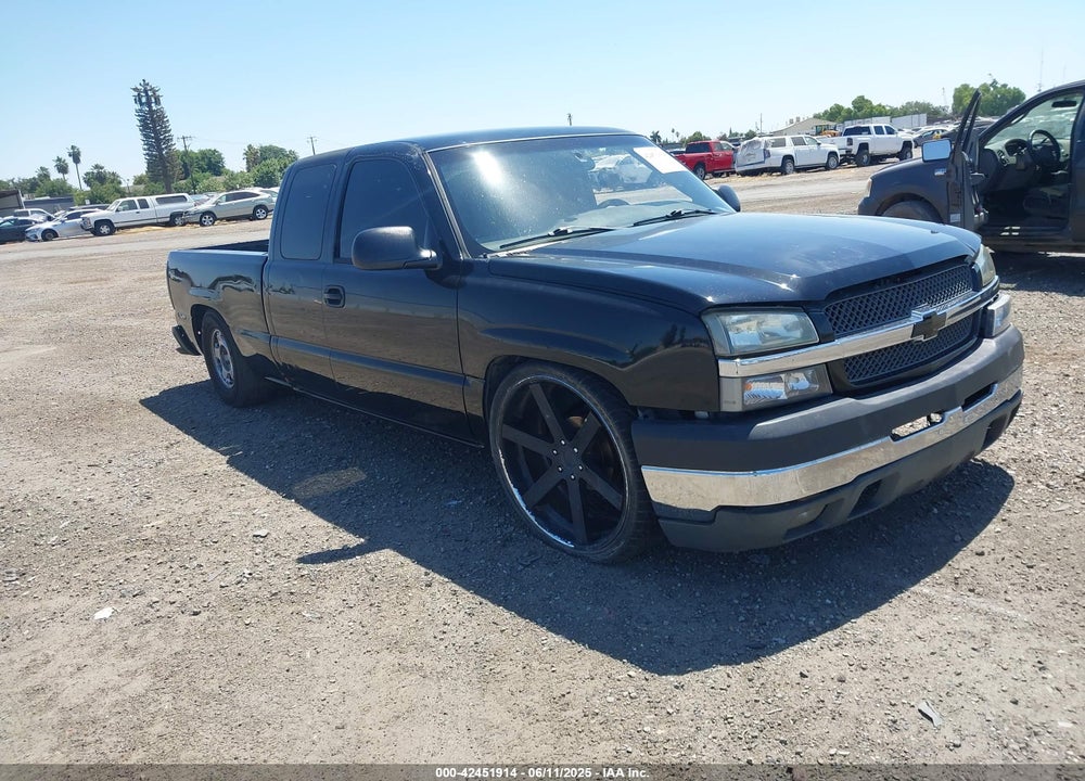 2003 CHEVROLET SILVERADO 1500 LS VIN: 2GCEC19X531364331