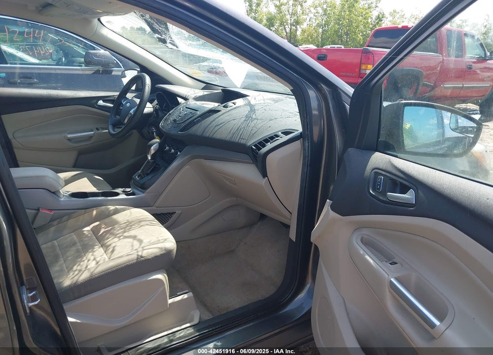 2015 FORD ESCAPE VIN: 1FMCU0G73FUC60572