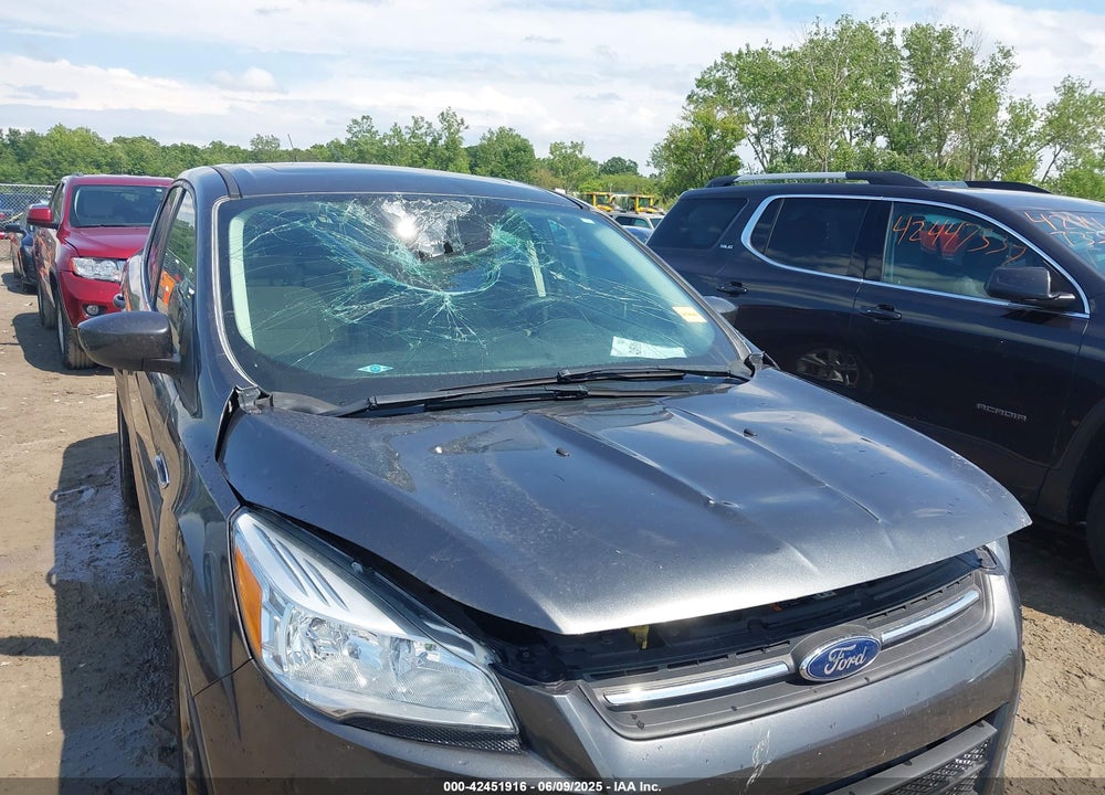 2015 FORD ESCAPE VIN: 1FMCU0G73FUC60572