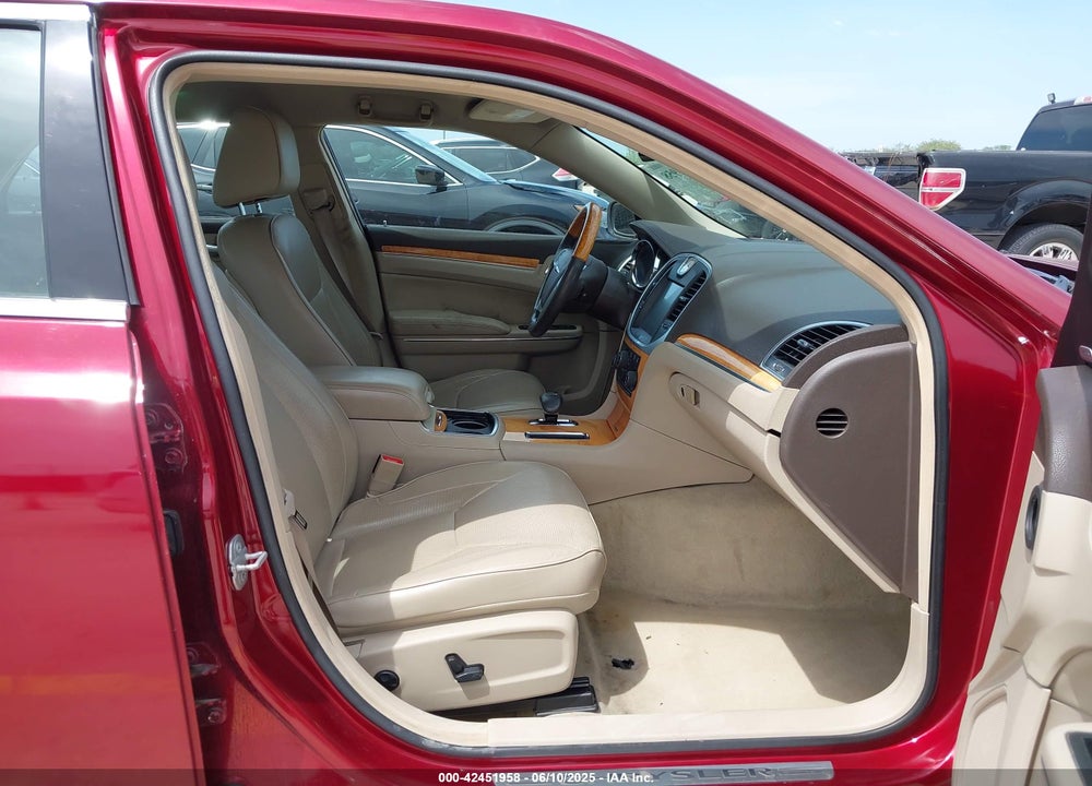 2014 CHRYSLER 300 VIN: 2C3CCAEG1EH379758