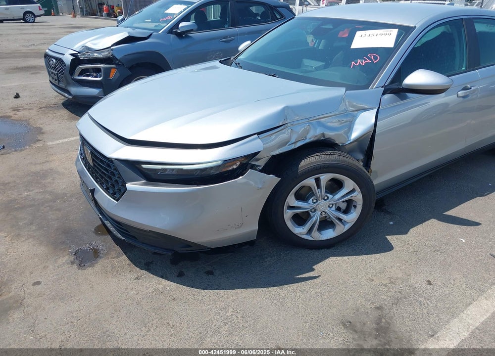 2025 HONDA ACCORD VIN: 1HGCY1F23SA009813