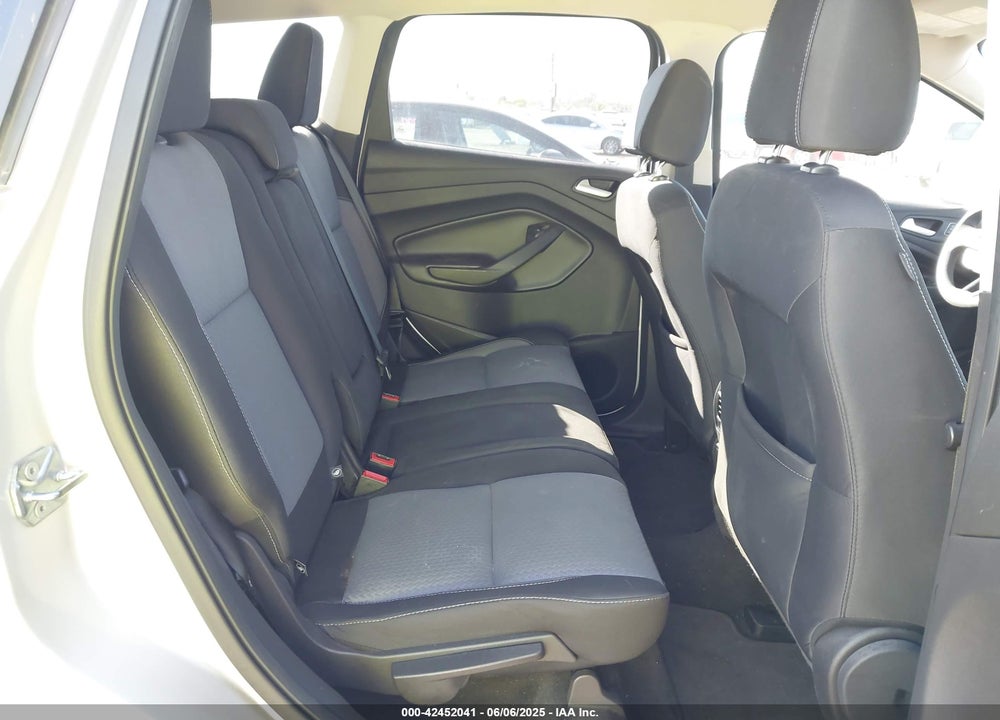 2017 FORD ESCAPE SE VIN: 1FMCU0GDXHUE92207