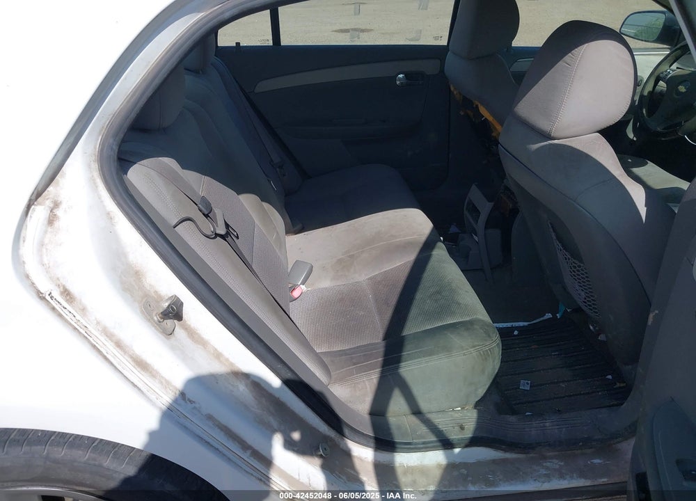 2011 CHEVROLET MALIBU LS VIN: 1G1ZB5E17BF131354