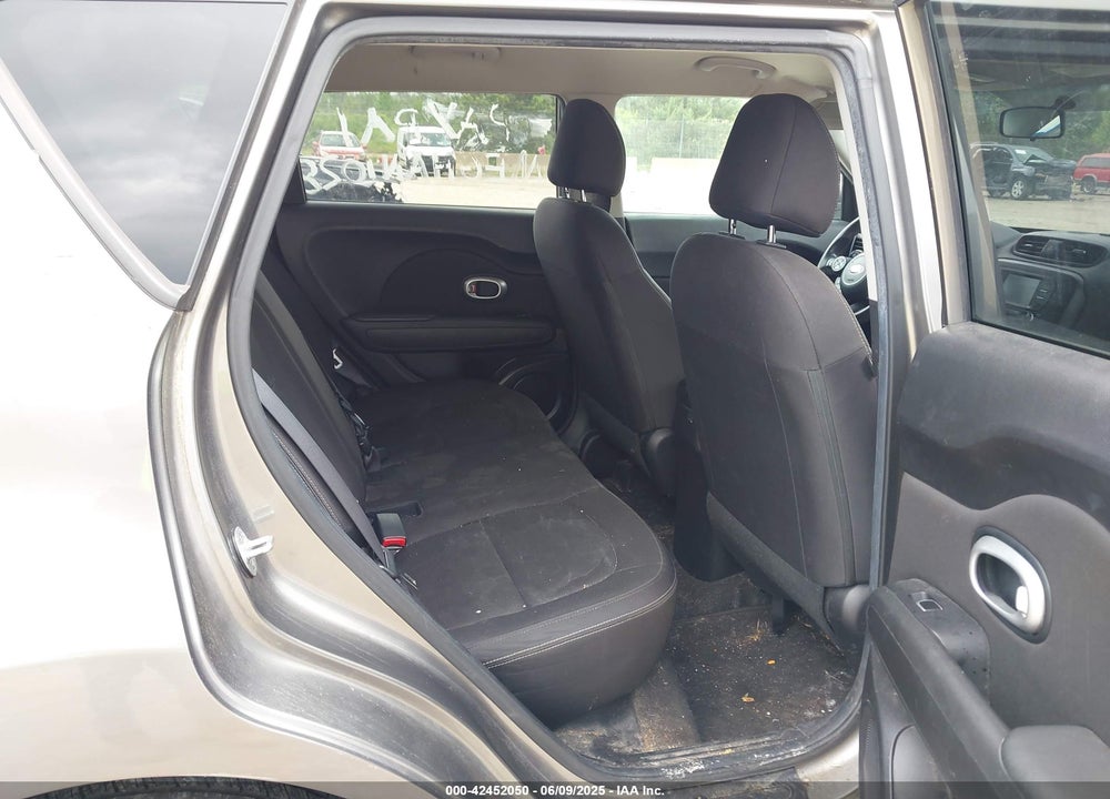 2017 KIA SOUL VIN: KNDJN2A2XH7486594