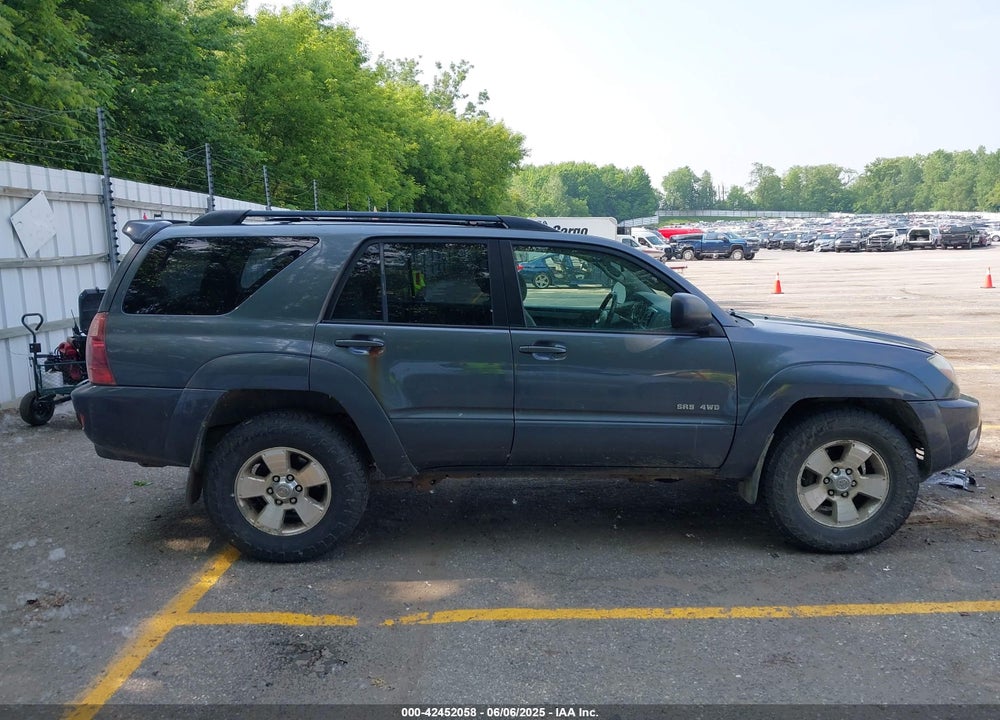 2004 TOYOTA 4RUNNER SR5 V8 VIN: JTEBT14R240031458