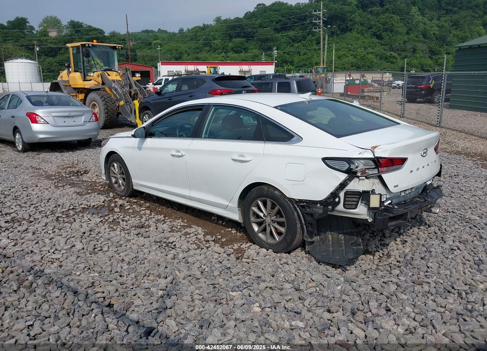 2018 HYUNDAI SONATA VIN: 5NPE24AF0JH607112