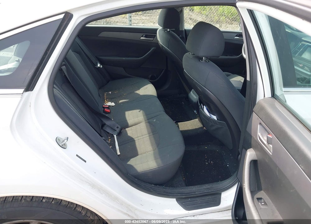 2018 HYUNDAI SONATA VIN: 5NPE24AF0JH607112