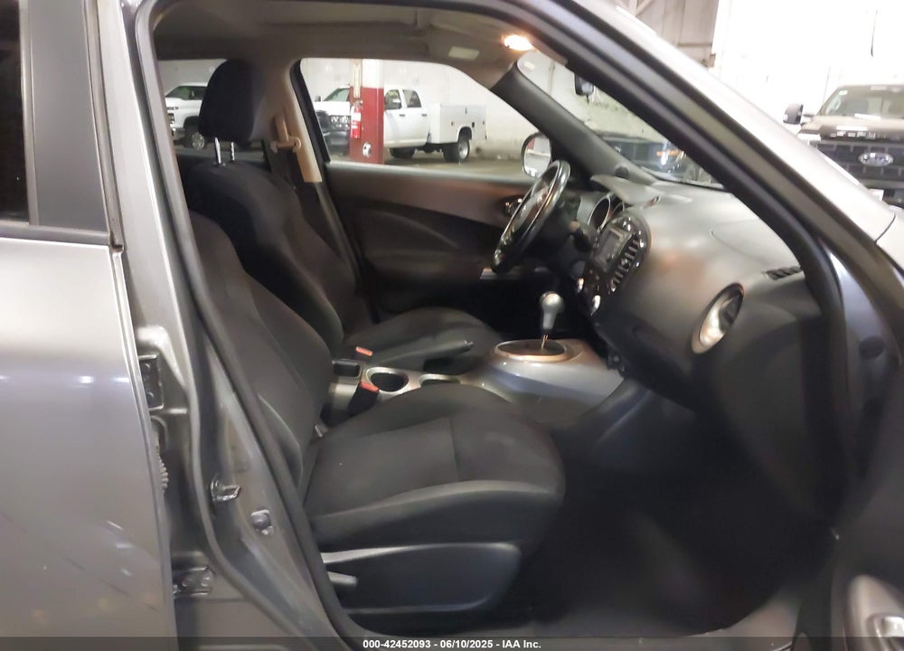 2013 NISSAN JUKE SV VIN: JN8AF5MV1DT230502