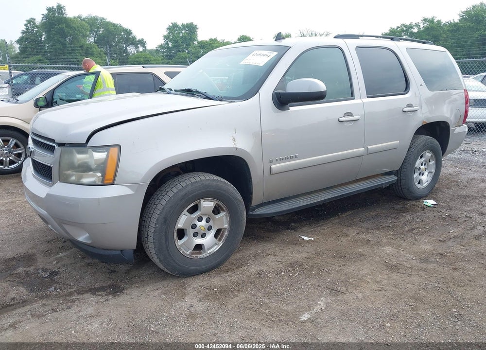 2008 CHEVROLET TAHOE VIN: 1GNFK13058J103613