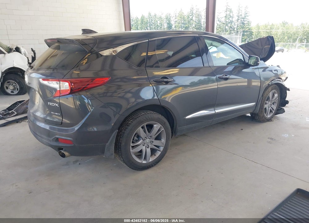 2020 ACURA RDX VIN: 5J8TC2H75LL033081