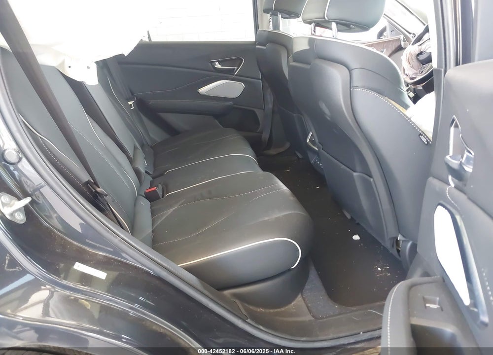 2020 ACURA RDX VIN: 5J8TC2H75LL033081