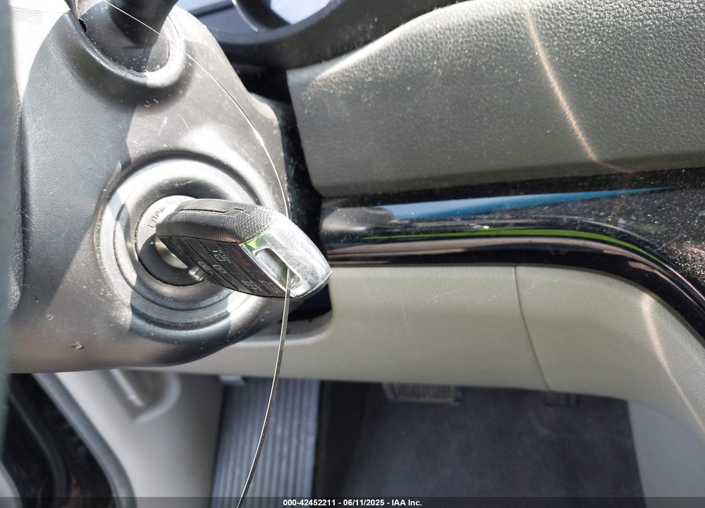 2016 KIA SEDONA LX VIN: KNDMB5C13G6194625