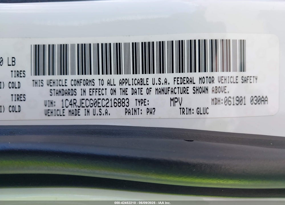 2014 JEEP GRAND CHEROKEE VIN: 1C4RJECG0EC216883
