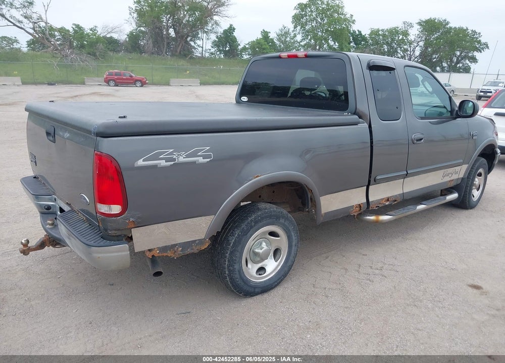 2003 FORD F-150 LARIAT/XL/XLT VIN: 2FTRX18W33CA38143