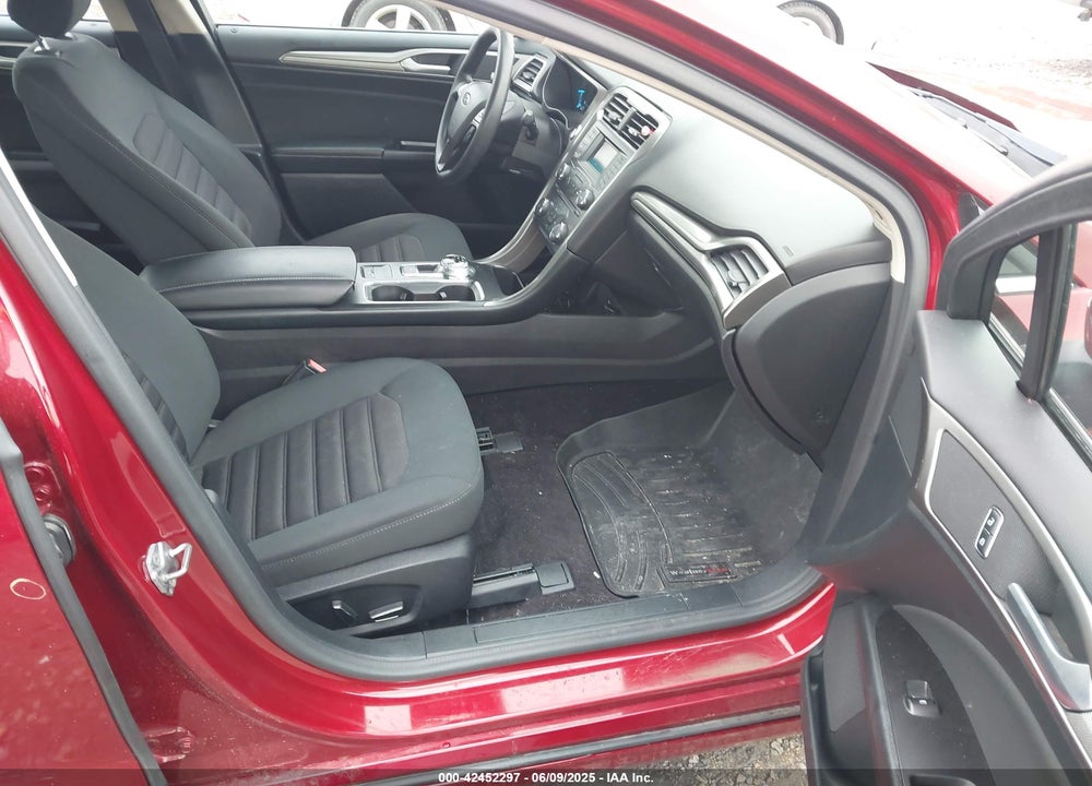2017 FORD FUSION VIN: 3FA6P0H75HR221571