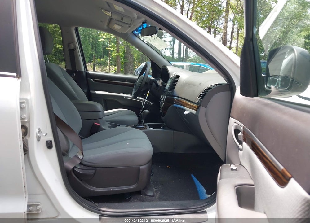 2012 HYUNDAI SANTA FE VIN: 5XYZG3AB8CG136069