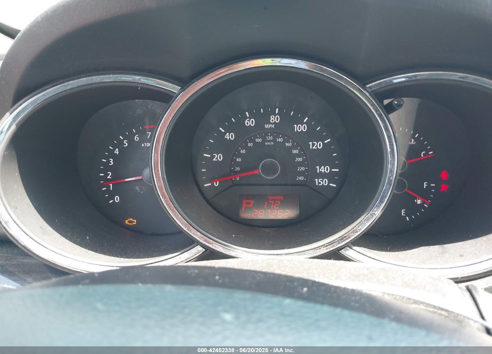 2011 KIA SORENTO VIN: 5XYKT4A24BG160354
