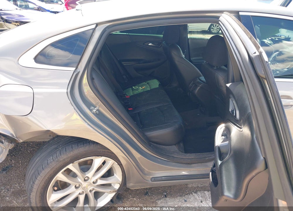 2018 CHEVROLET MALIBU VIN: 1G1ZD5STXJF250823