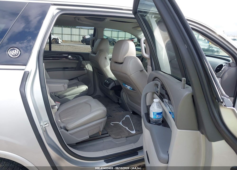 2015 BUICK ENCLAVE VIN: 5GAKRBKD2FJ120364