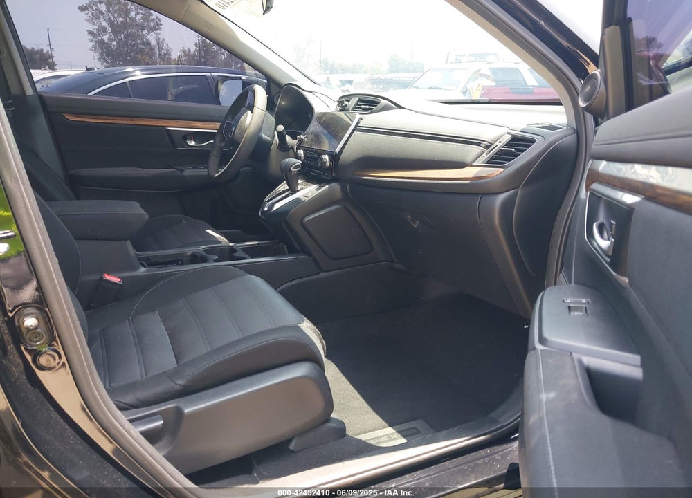 2018 HONDA CR-V EX VIN: 7FARW1H50JE004553