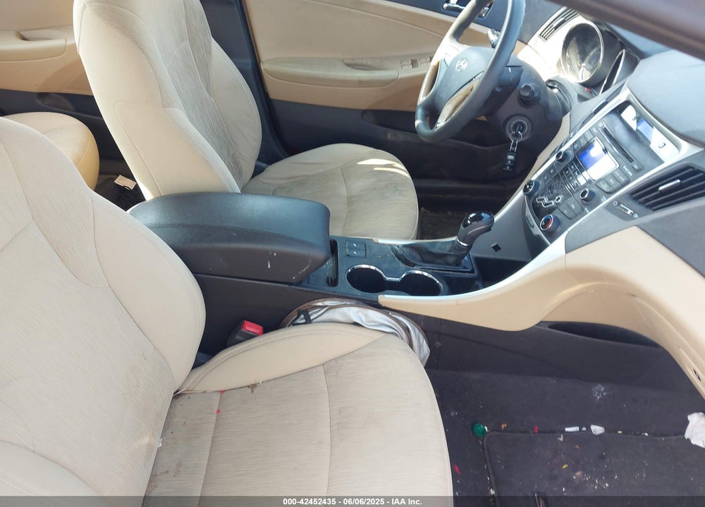 2013 HYUNDAI SONATA VIN: 5NPEB4AC1DH542345