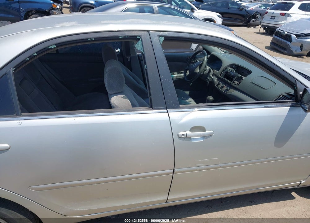 2002 TOYOTA CAMRY VIN: JTDBE32K720014278