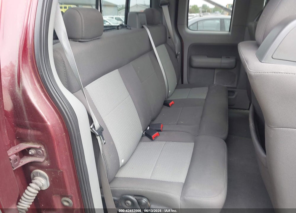 2006 FORD F150 VIN: 1FTPX14586NB61052