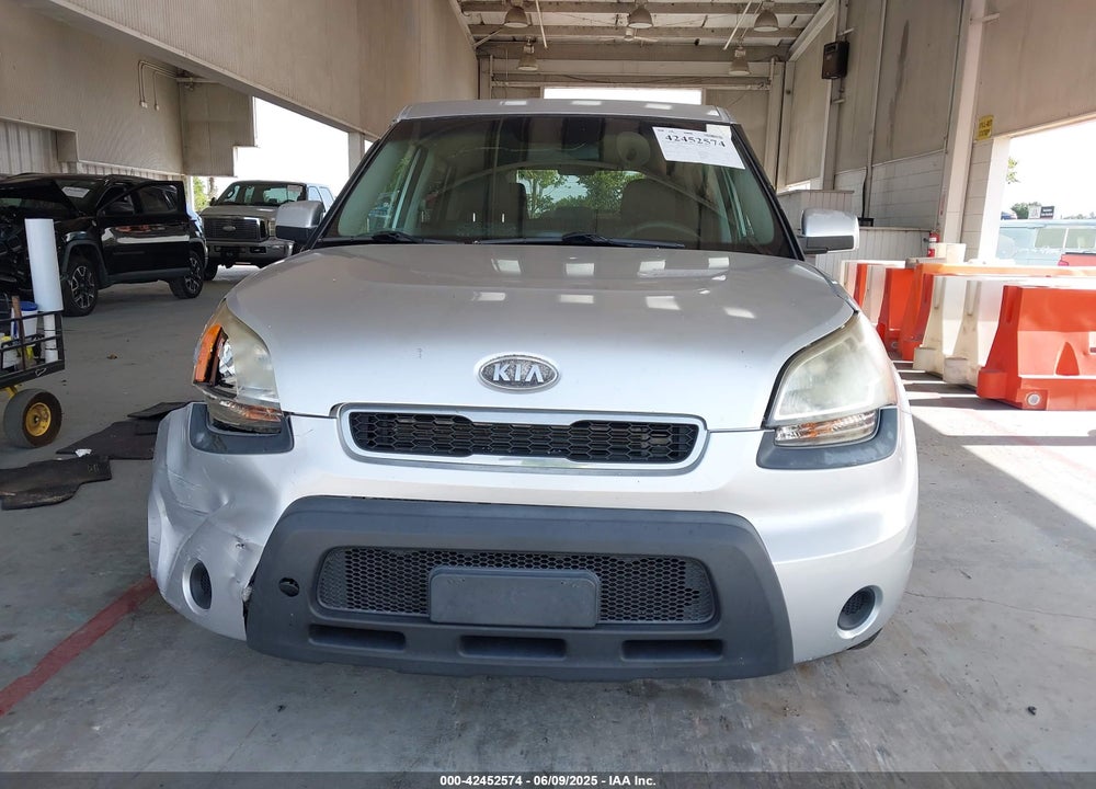 2011 KIA SOUL VIN: KNDJT2A23B7294608