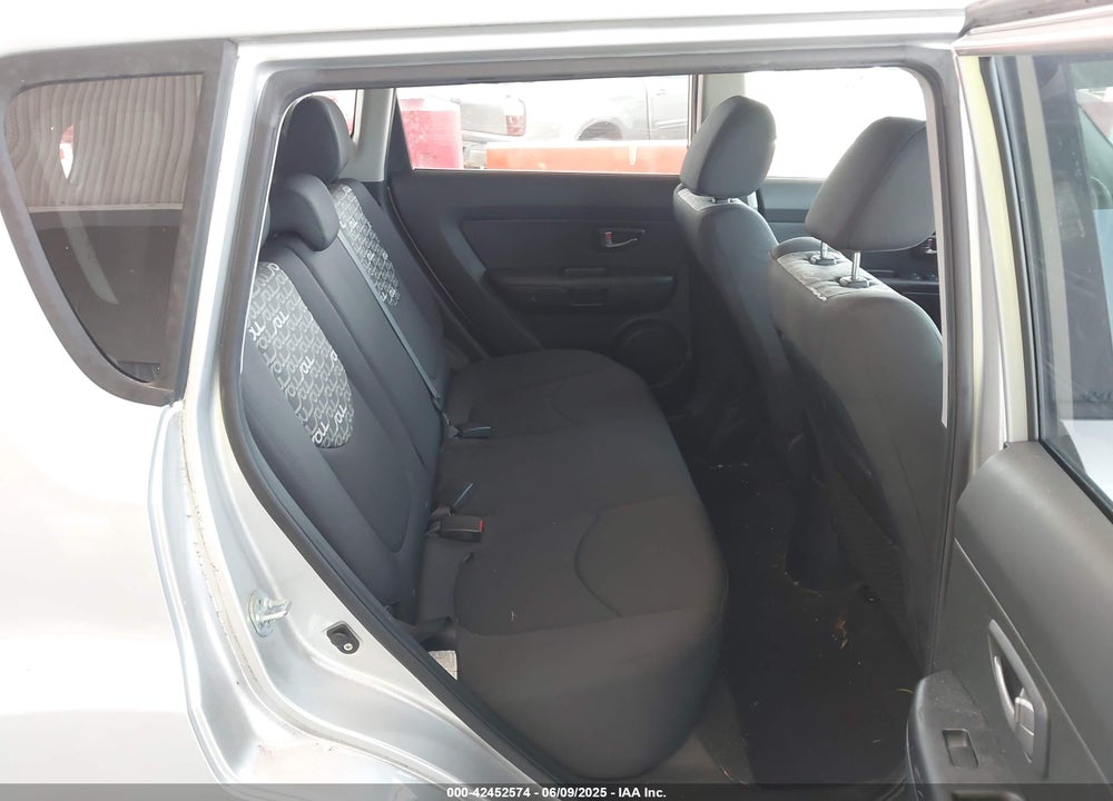 2011 KIA SOUL VIN: KNDJT2A23B7294608
