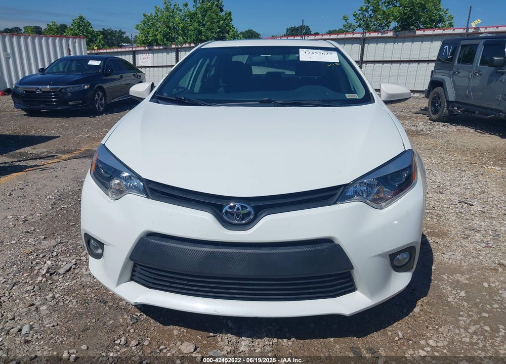 2014 TOYOTA COROLLA VIN: 5YFBPRHE9EP081828