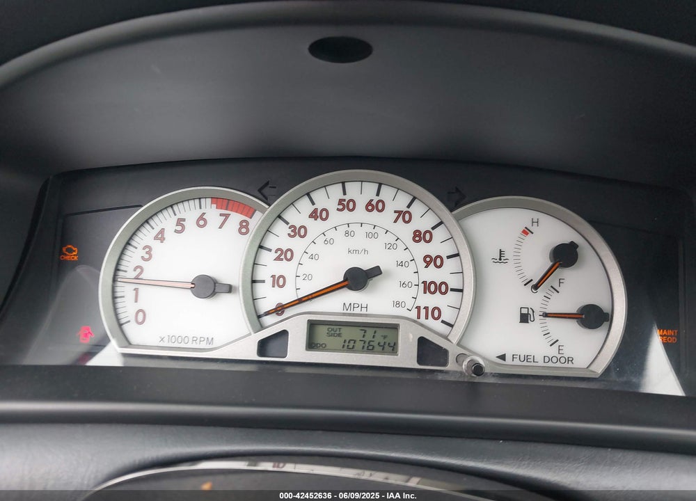 2005 TOYOTA COROLLA S VIN: 2T1BR32E15C506720