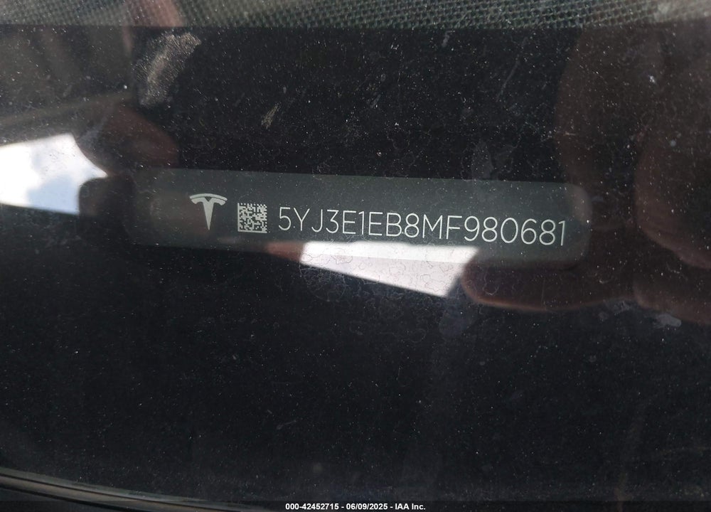 2021 TESLA MODEL 3 LONG RANGE DUAL MOTOR ALL-WHEEL DRIVE VIN: 5YJ3E1EB8MF980681