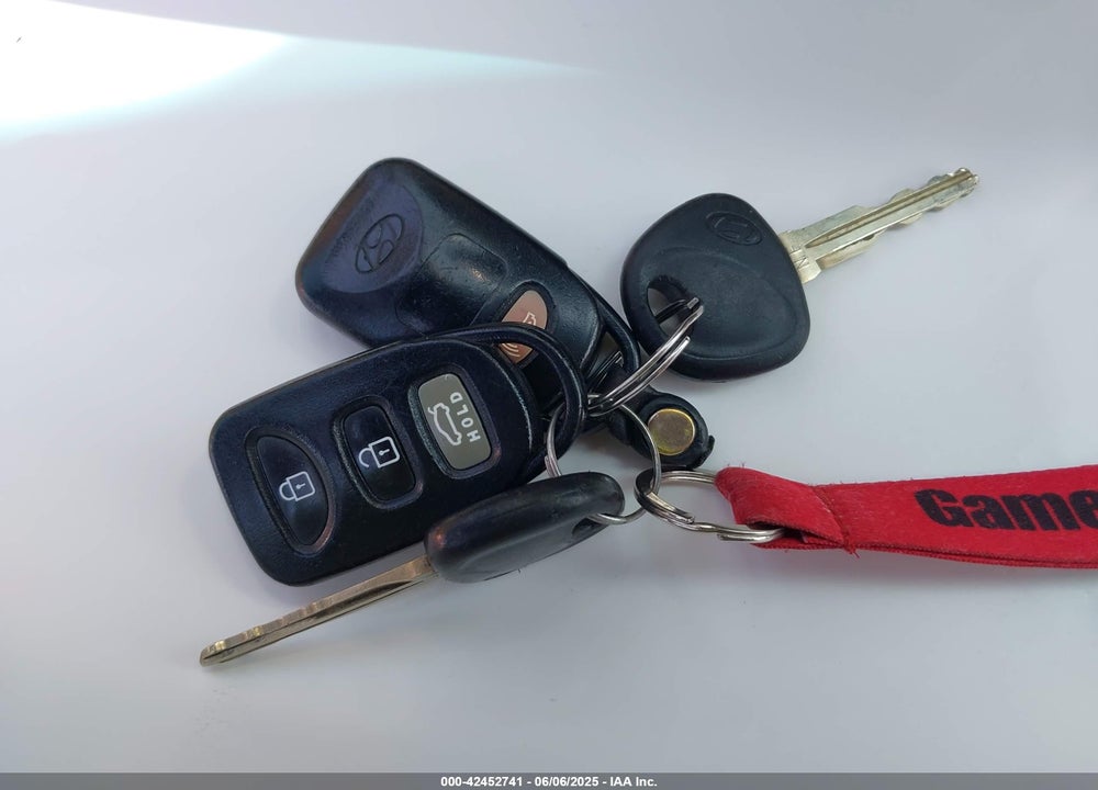 2009 HYUNDAI SONATA VIN: 5NPEU46F19H460880
