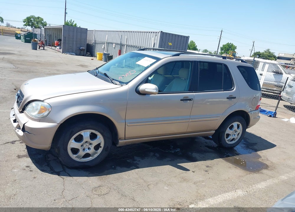 2004 MERCEDES-BENZ ML 350 4MATIC VIN: 4JGAB57E14A512245