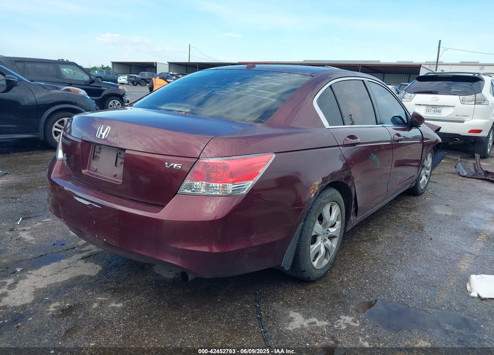 2008 HONDA ACCORD VIN: 1HGCP36818A055183