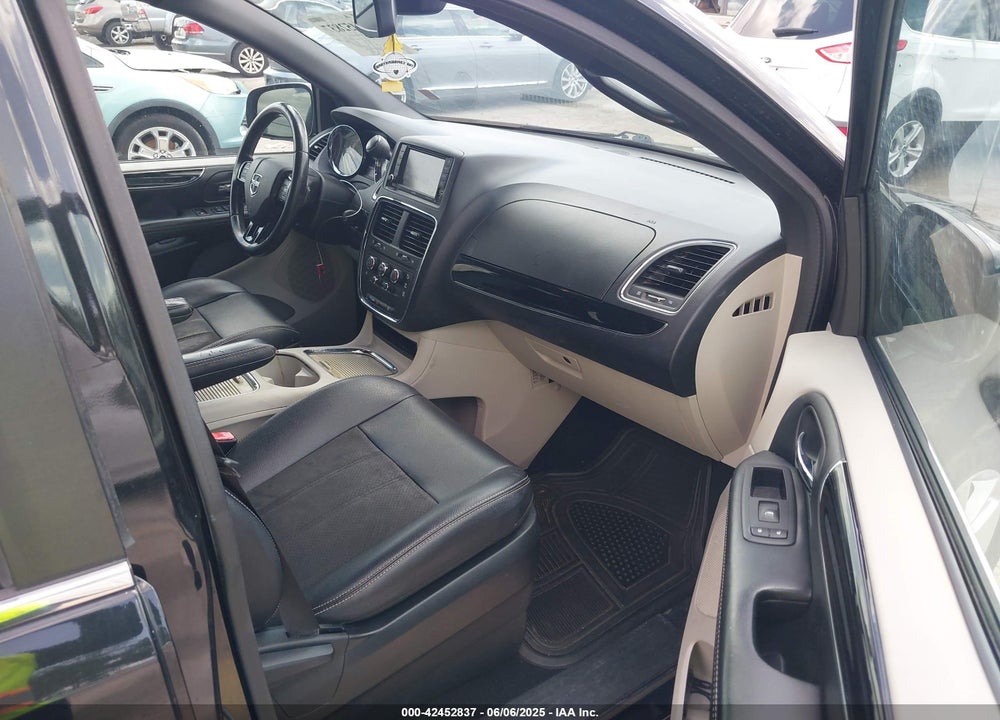 2019 DODGE GRAND CARAVAN SXT VIN: 2C4RDGCG2KR797969