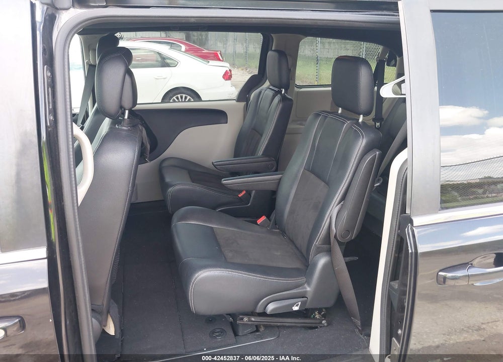 2019 DODGE GRAND CARAVAN SXT VIN: 2C4RDGCG2KR797969