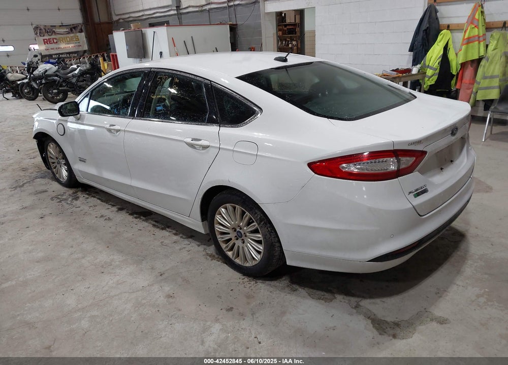 2016 FORD FUSION ENERGI VIN: 3FA6P0PU2GR182394