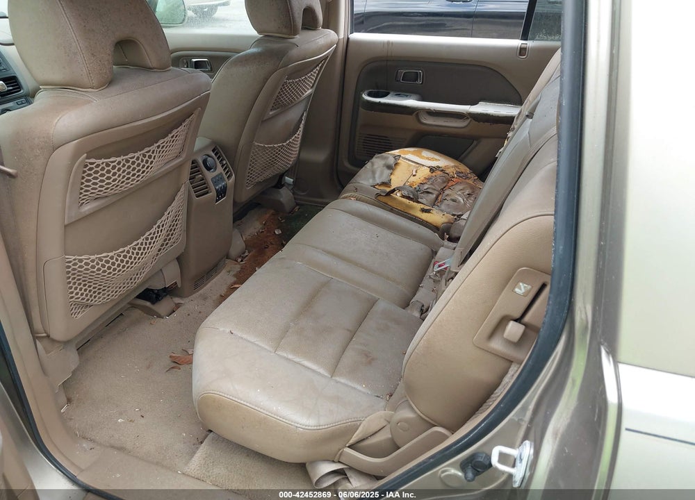 2008 HONDA PILOT EX-L VIN: 5FNYF28638B003543