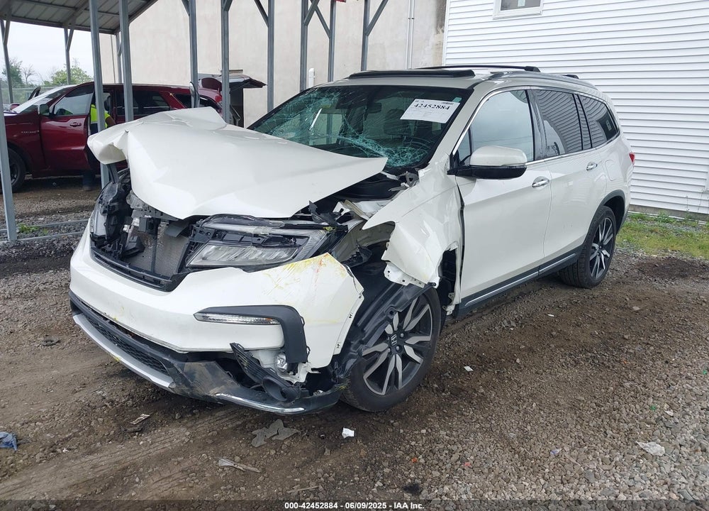 2019 HONDA PILOT VIN: 5FNYF6H00KB015935