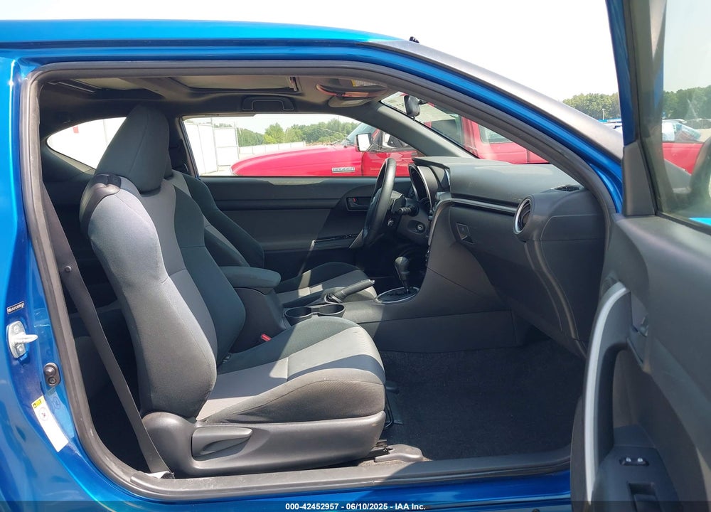 2015 SCION TC VIN: JTKJF5C70F3091375