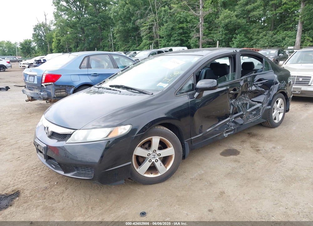 2010 HONDA CIVIC VIN: 19XFA1F61AE072214